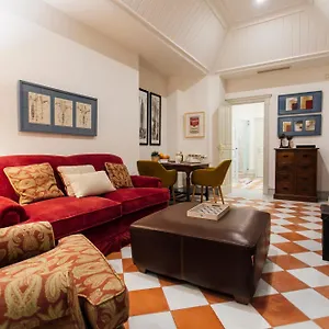 Casa Patio Del Siglo Xix Seville